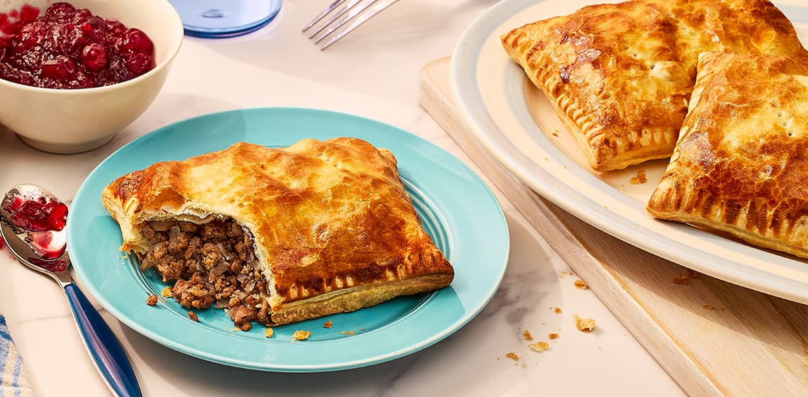 /content/dam/empire/sobeys/assets/images/uploads/2025/05/Tourtiere-Hand-Pies.jpg