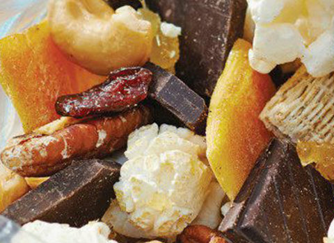 Popcorn_FruitNut_TrailMix