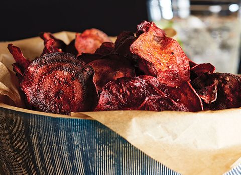 Recipe_Baked_Beet_Chips_B_sobeys