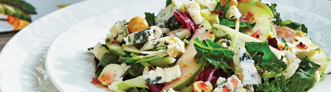 Brussels Sprouts Blend, Apple & Roquefort Salad