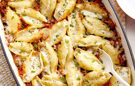 Cheese stuffed shells