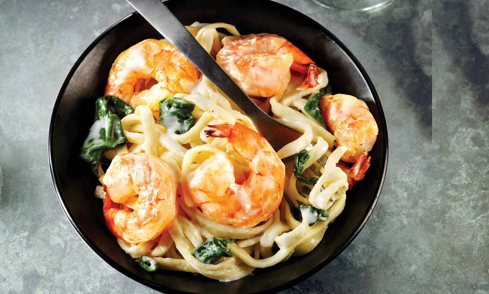 Alfredo Linguine with Shrimp & Spinach-image