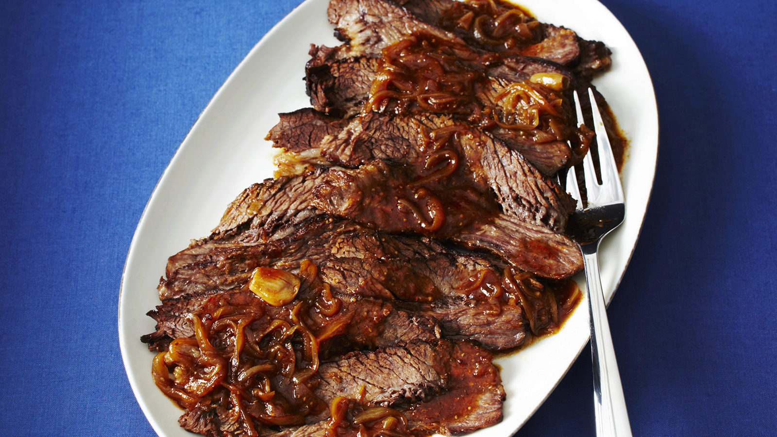Braised Smoky Brisket with Sweet Onion & Chipotle Gravy Sobeys Inc.