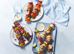  Three kinds of African-inspired kabobs included ground lamb, chicken and beef with crushed peanuts in one dish and lemon wedges off to the side. From the souks of Northern Africa to the earthy spices of the south, Africa has a whole continent of fabulous skewer flavour pairings ready for your grill.