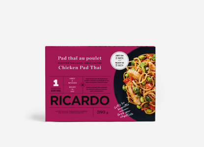 Purple box of Ricardo Chicken Pad Thai with a plate full of pad Thai noodles and chicken strips and veggies on the front.