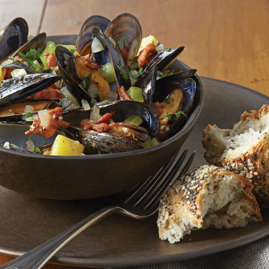 Bacon and mussels in a bowl