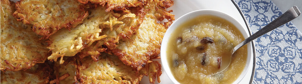 Recipe Latkes with Spiced Applesauce and Horseradish Cream