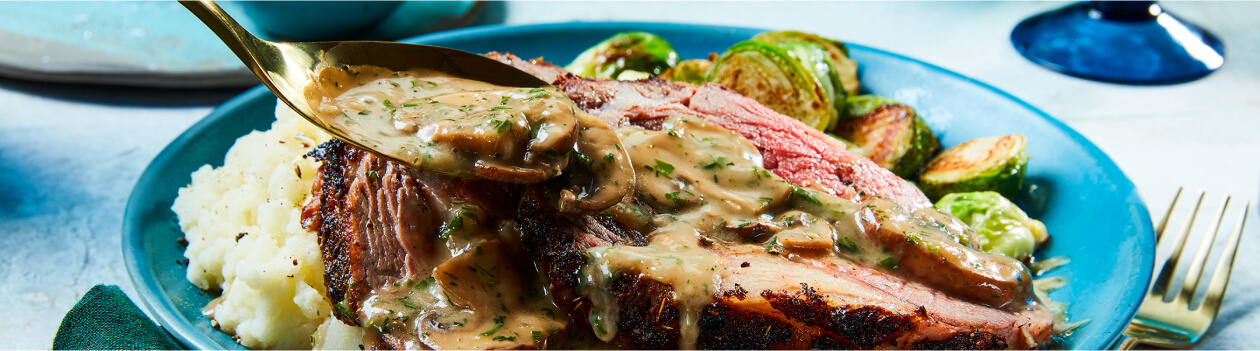 mushroom Crust PrimeRibwithStroganoff Sauce