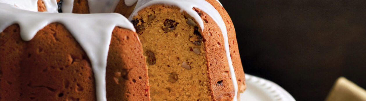 pumpkin rum raisin cake